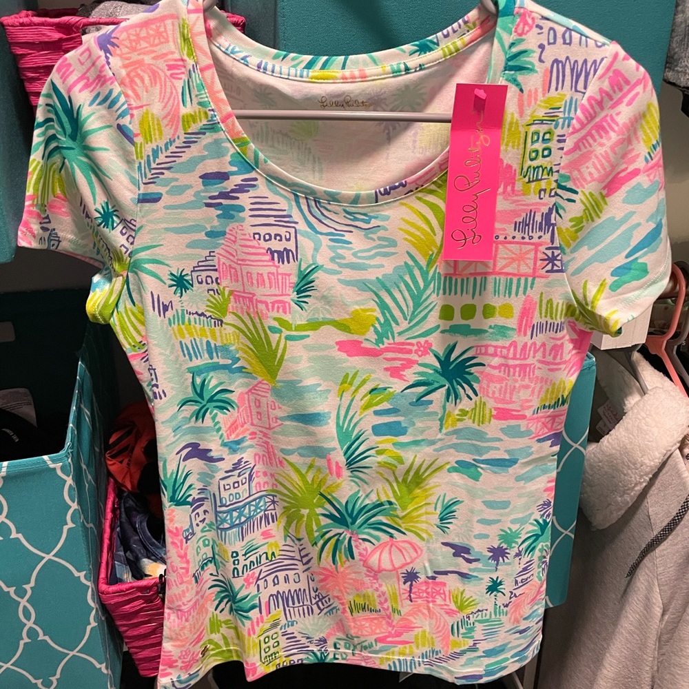 NWT Lilly Halee Top Size M